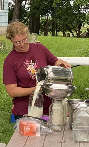 Minnesota raw cow milk from a local dairy farm